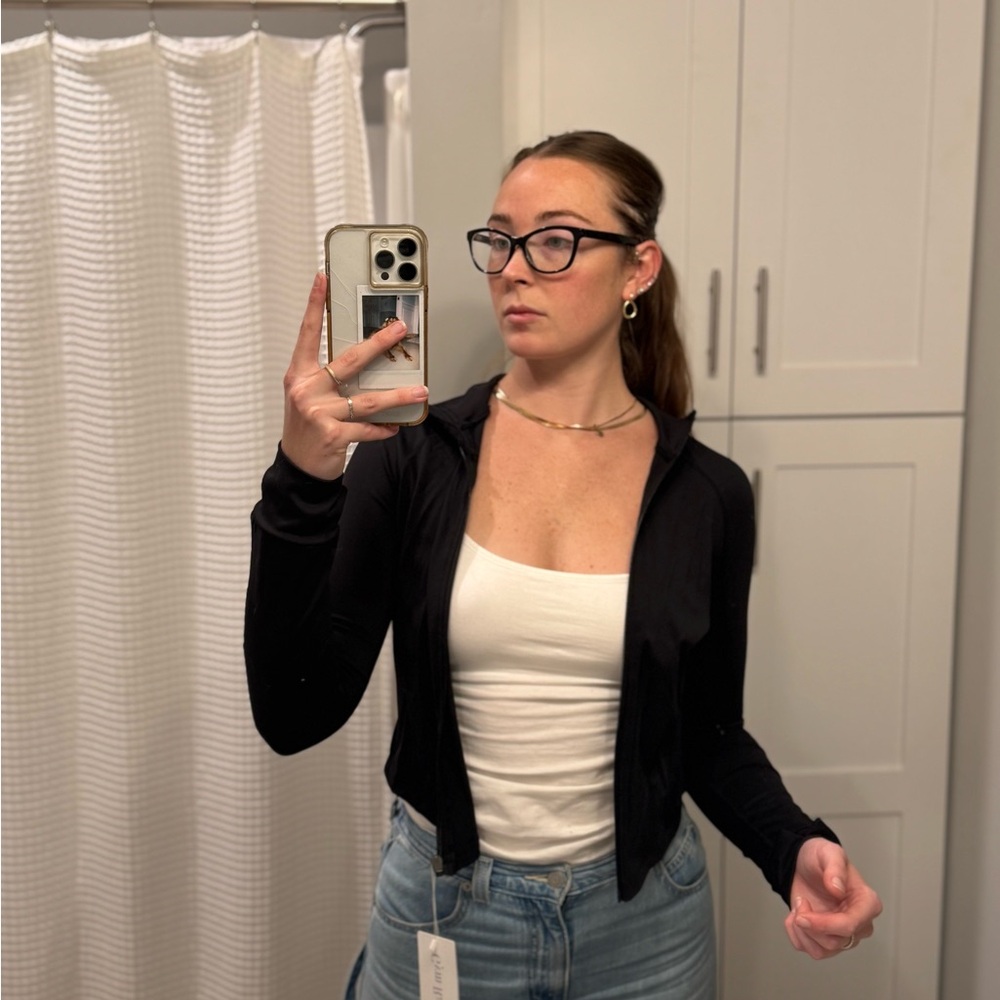 Black Zip-Up Athletic Jacket - Picture 5 of 8
